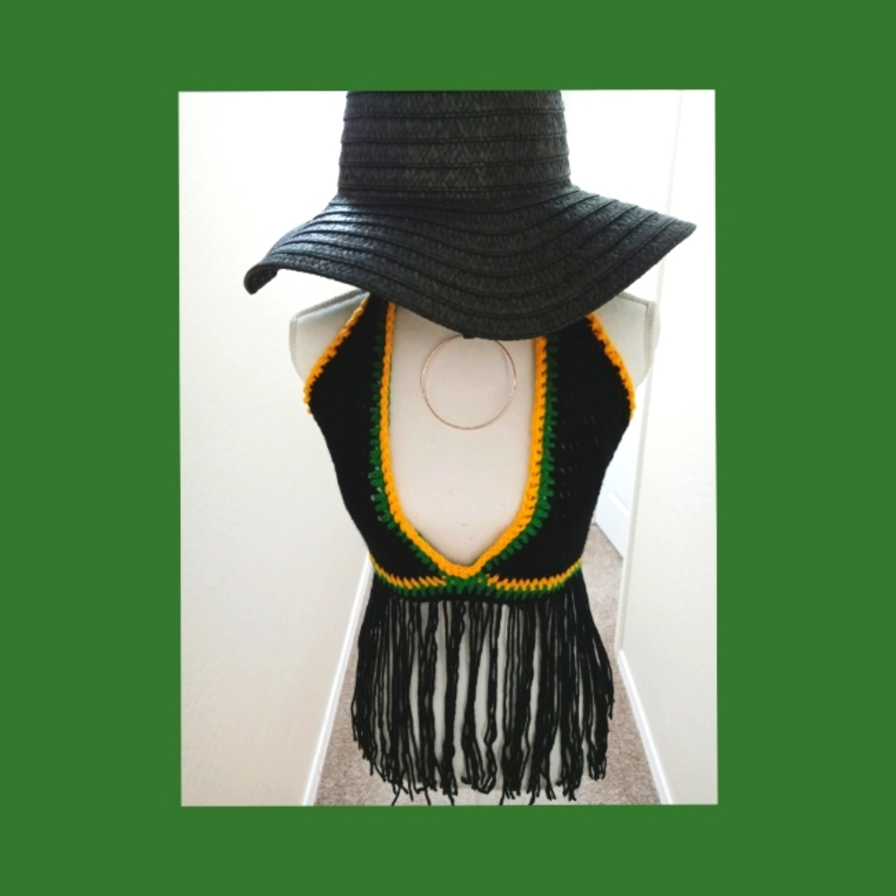Low cut fringe top